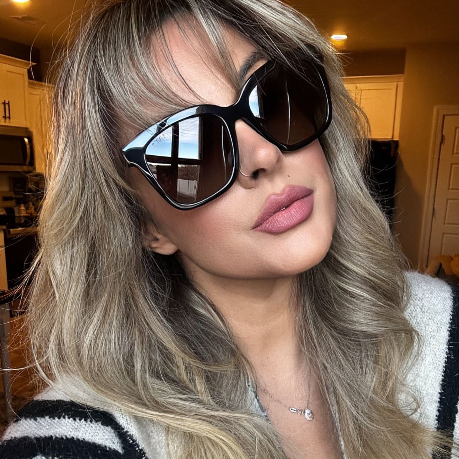 Bella - Black Twilight Gradient Polarized Sunglasses