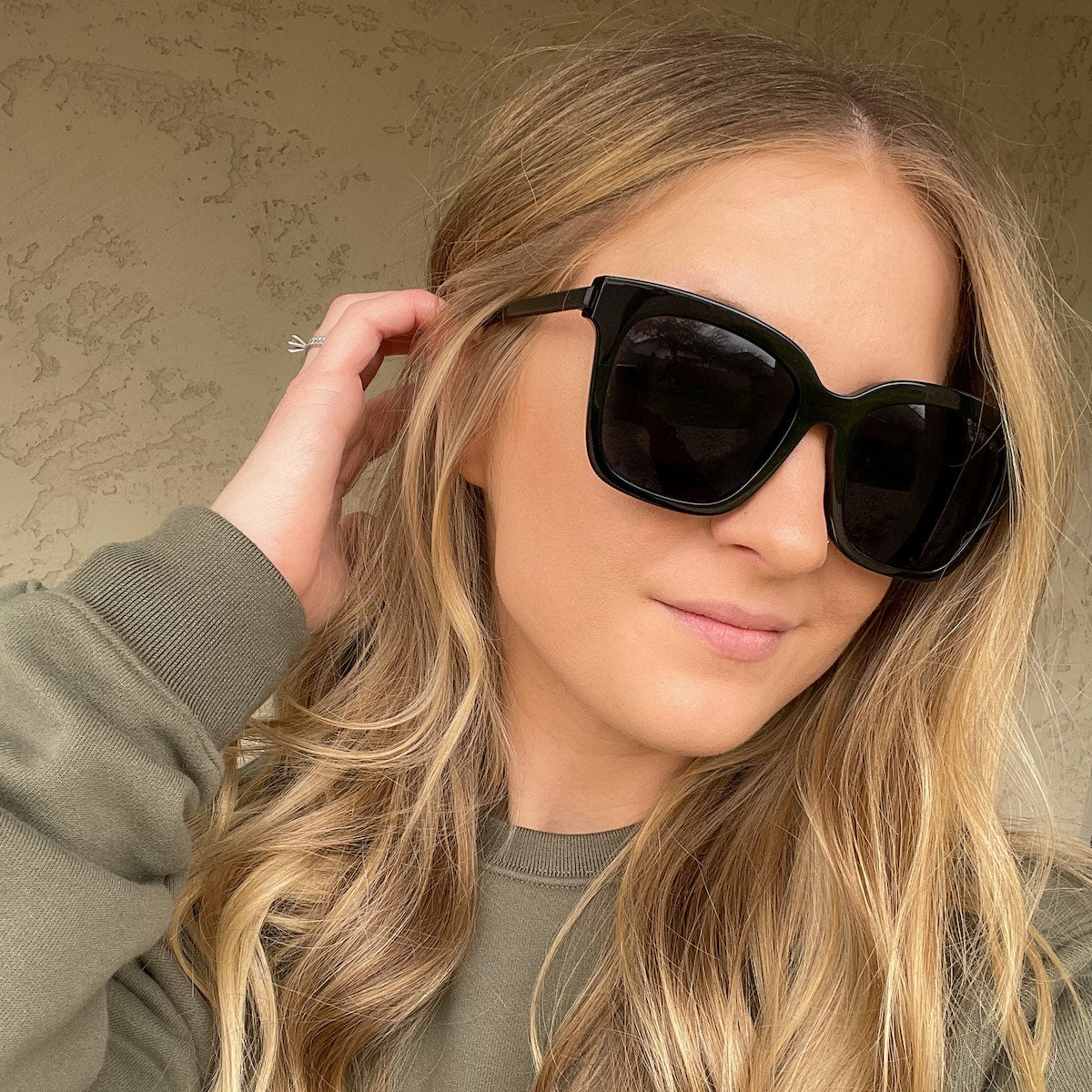Bella - Black Grey Polarized Sunglasses