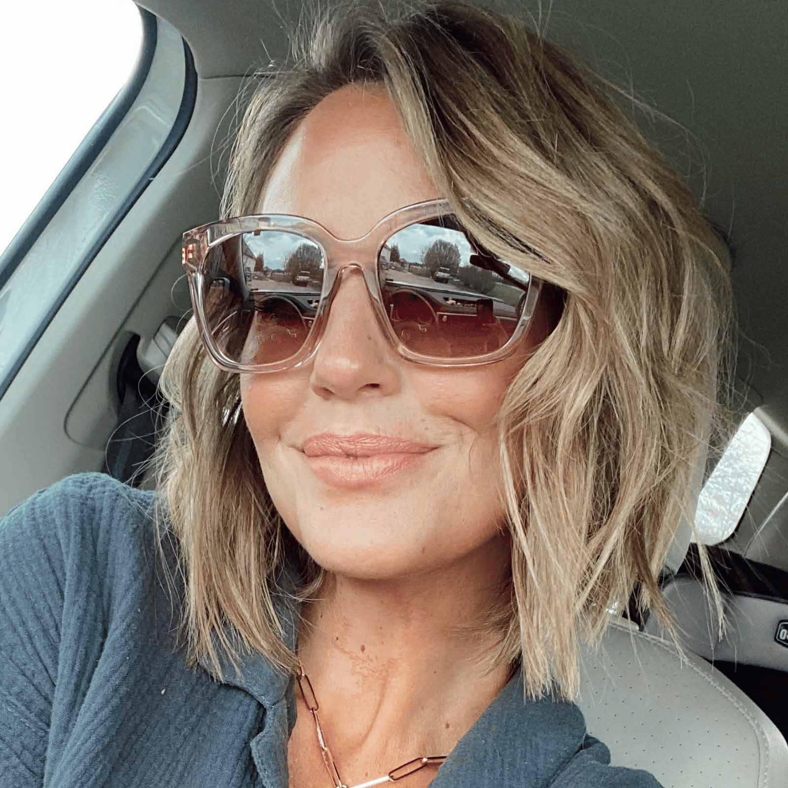 Bella - Light Pink Crystal Wine Gradient Sunglasses