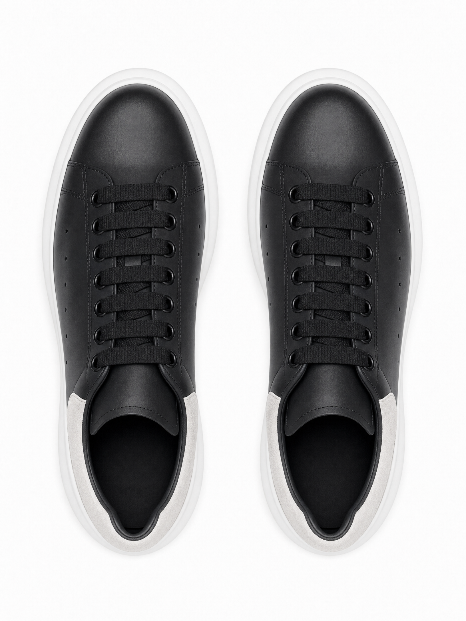 Oversized Sneaker Black White